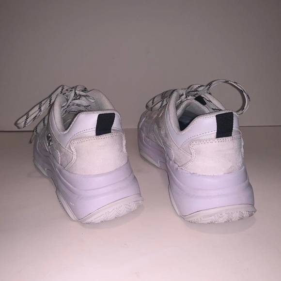 SOLD - WHITE CHUNKY DAD SNEAKERS - Picture 4 of 4